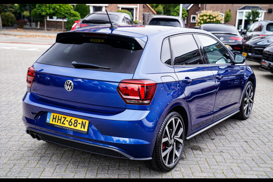Volkswagen Polo 2.0 TSI GTI | LED | Stoelverwarming | Achteruitrijcamera | Apple Carplay | Climatronic | 200PK | NAP
