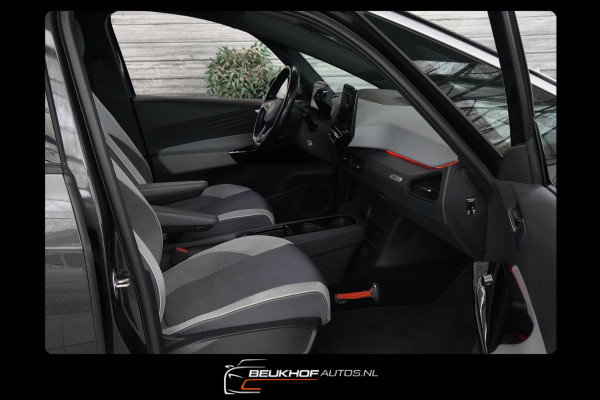 Volkswagen ID.3 First Plus 58 kWh Cam Adapt Cruise Soh 92.4%