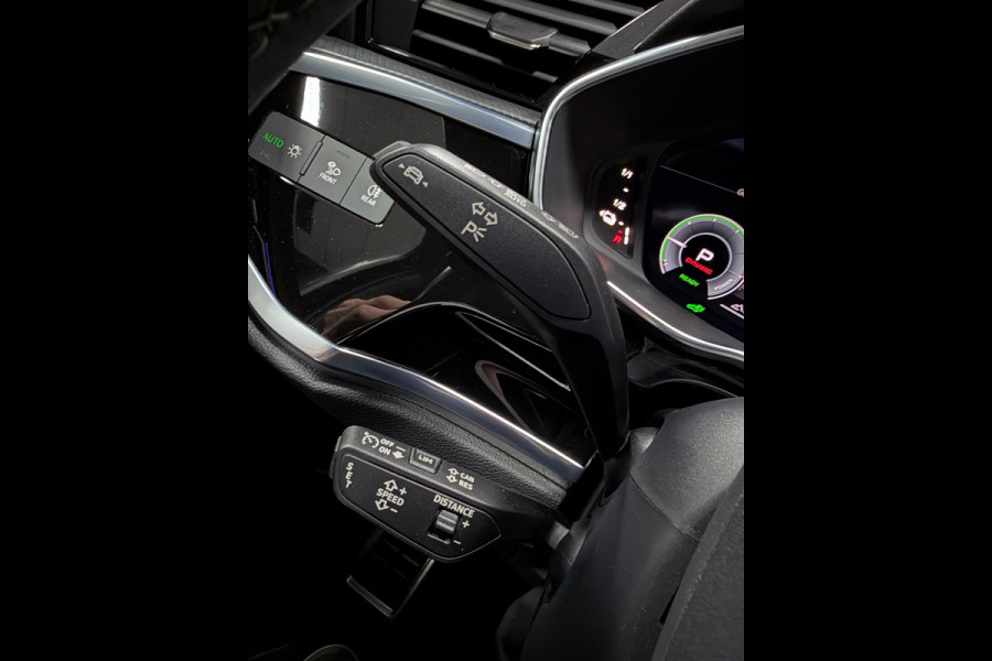 Audi Q3 Sportback 45 TFSI e 3X S-LINE 20" NAVI/V-COCKPIT/SFEERVERL/CARPLAY/ADAPT-CRUISE/DAB/CAM///