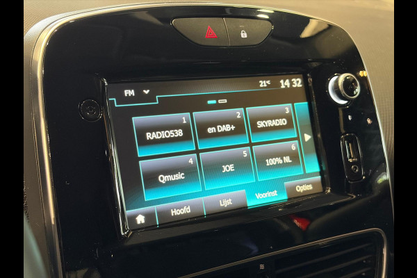 Renault Clio Estate 0.9 TCe Intens Weinig KM | Trekhaak | Navigatie | Airco