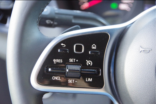 Mercedes-Benz Sprinter 319 3.0 CDI V6 L2H1 AUT. LED, 2.8T TREKHAAK, STANDKACHEL, CAMERA, NAVI, CLIMA