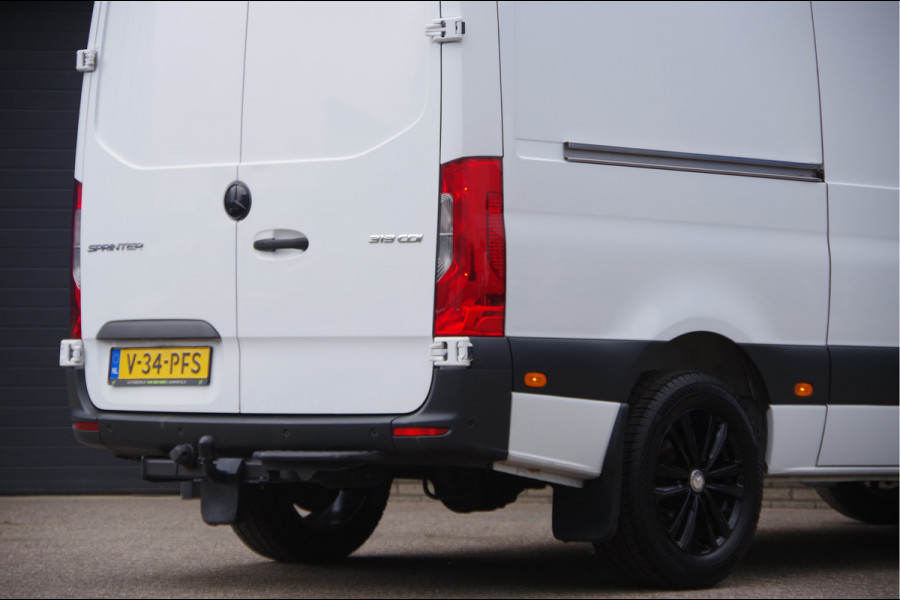 Mercedes-Benz Sprinter 319 3.0 CDI V6 L2H1 AUT. LED, 2.8T TREKHAAK, STANDKACHEL, CAMERA, NAVI, CLIMA
