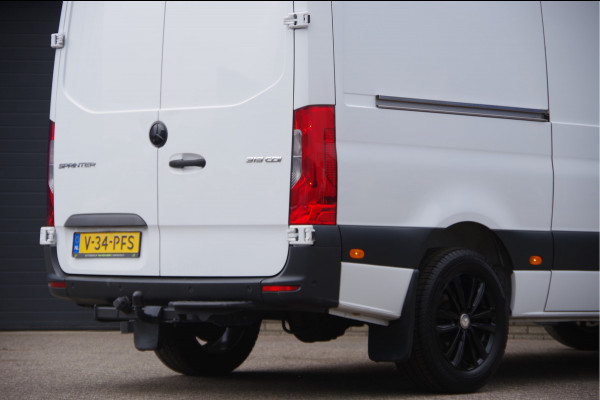 Mercedes-Benz Sprinter 319 3.0 CDI V6 L2H1 AUT. LED, 2.8T TREKHAAK, STANDKACHEL, CAMERA, NAVI, CLIMA