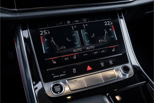 Audi Q7 60 TFSI e quattro Pro Line S Competition - Panorama | Luchtvering | B&O | RS-Seats