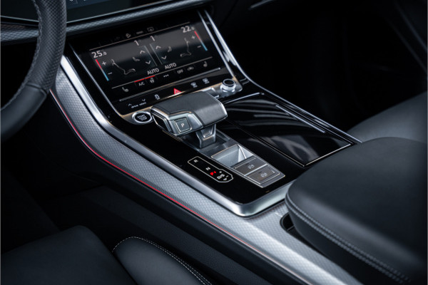 Audi Q7 60 TFSI e quattro Pro Line S Competition - Panorama | Luchtvering | B&O | RS-Seats