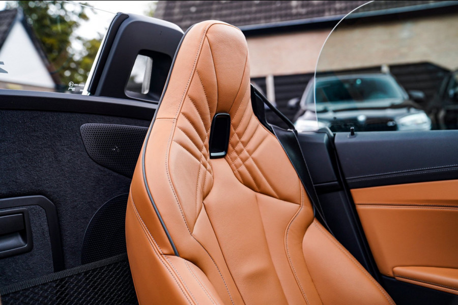 BMW Z4 Roadster M40i First Edition | Harman/Kardon | Frozen grey | LED | Camera | Adaptieve Cruise | HuD | Luxe Leder | NIEUW |