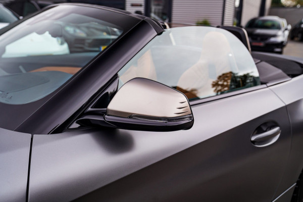 BMW Z4 Roadster M40i First Edition | Harman/Kardon | Frozen grey | LED | Camera | Adaptieve Cruise | HuD | Luxe Leder | NIEUW |