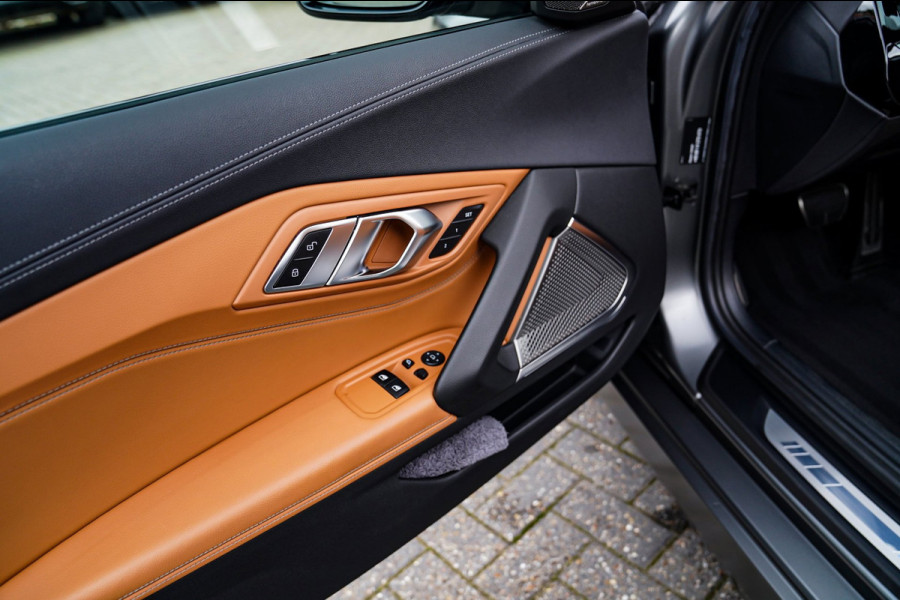BMW Z4 Roadster M40i First Edition | Harman/Kardon | Frozen grey | LED | Camera | Adaptieve Cruise | HuD | Luxe Leder | NIEUW |