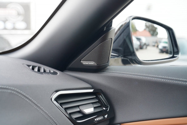 BMW Z4 Roadster M40i First Edition | Harman/Kardon | Frozen grey | LED | Camera | Adaptieve Cruise | HuD | Luxe Leder | NIEUW |