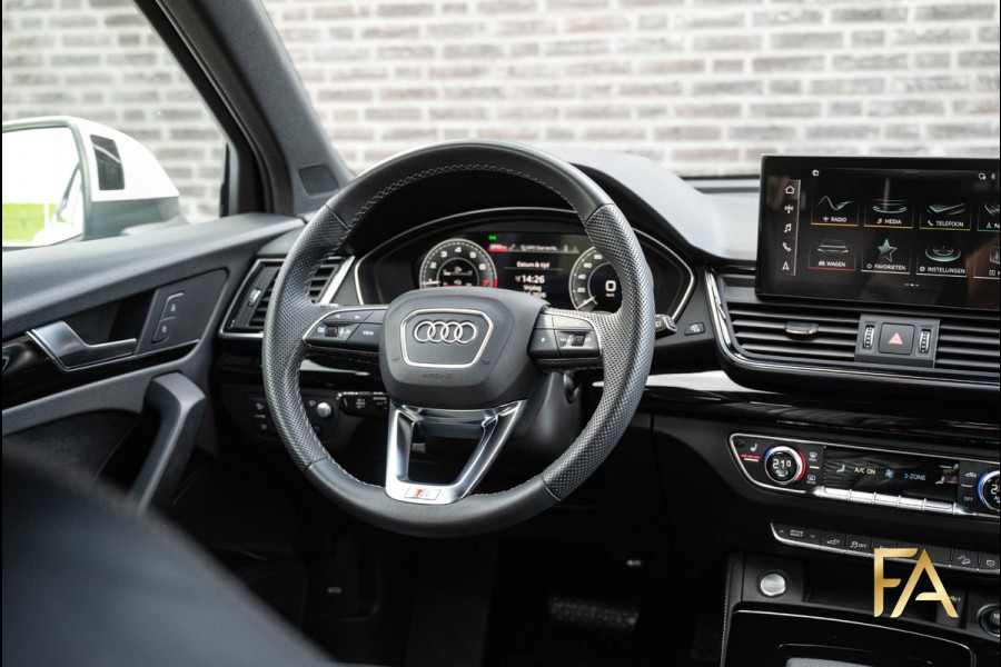 Audi Q5 Sportback 55 TFSI e S edition Competition Ruitleder|21Inch|Sfeer|B&O