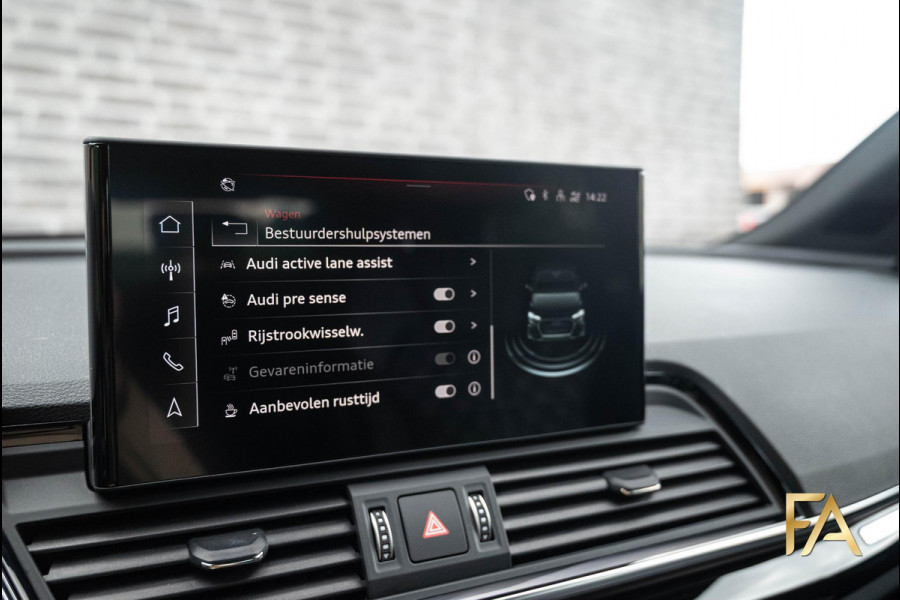 Audi Q5 Sportback 55 TFSI e S edition Competition Ruitleder|21Inch|Sfeer|B&O