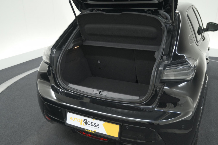 Peugeot 208 1.2 Hybrid 145 e-DCS6 GT | Alcantara Pakket | Camera | Apple Carplay | Stoelverwarming