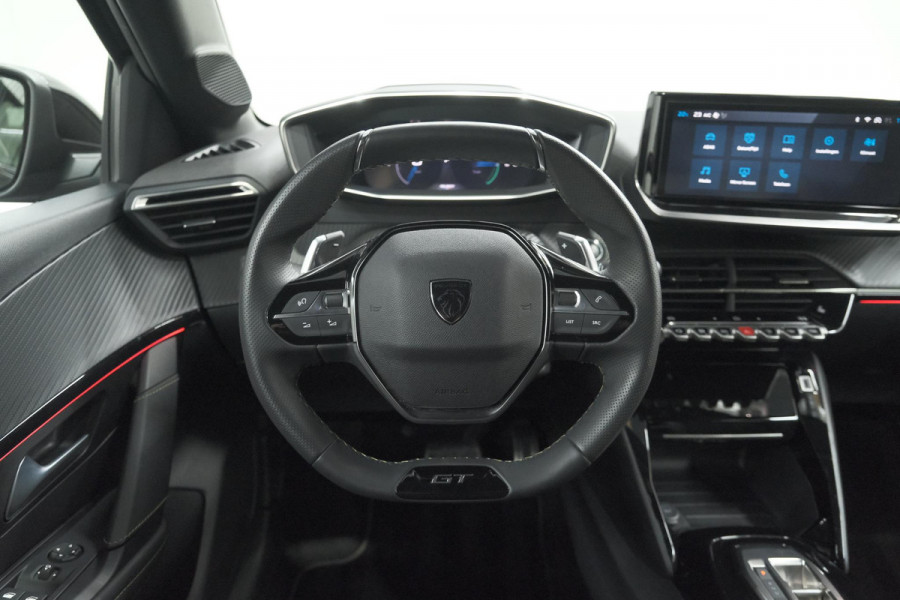 Peugeot 208 1.2 Hybrid 145 e-DCS6 GT | Alcantara Pakket | Camera | Apple Carplay | Stoelverwarming