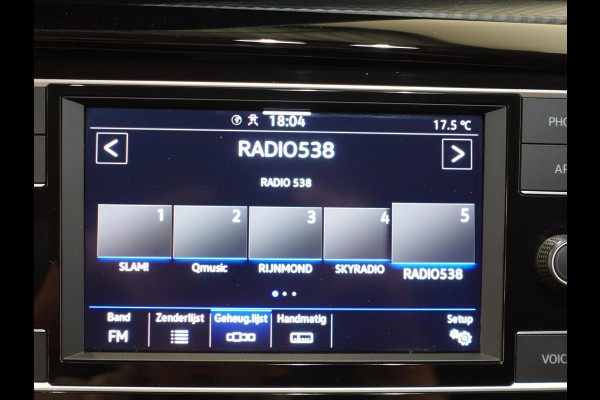 Volkswagen Transporter 2.0 TDI L2H1 Highline Dubbele Cabine Automaat Airco Cruise Control Camera Apple Carplay