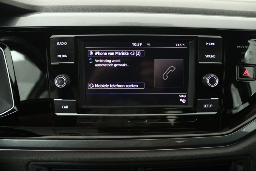 Volkswagen Polo 1.0 TSI Sport (STOELVERWARMING, PARKEERSENSOREN, MULTIMEDIA)