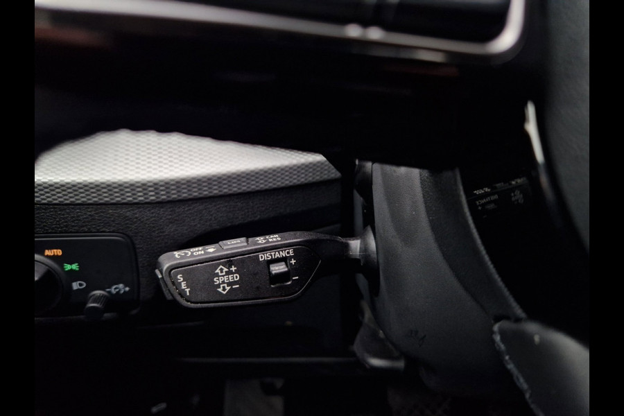 Audi Q2 35 TFSI 150PK /Adap Cruise /Stoelverwarm