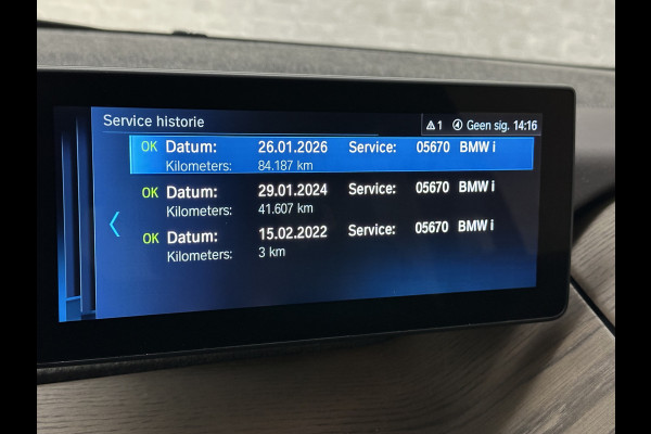 BMW i3 Unique Forever Edition 120Ah Sport-Pakket | Navi-Prof | Warmtepomp | 94% SOH | Snel Laden | Panorama | Camera | LED | Leder | 20'' | Stoelverwarming |