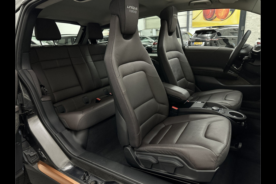 BMW i3 Unique Forever Edition 120Ah Sport-Pakket | Navi-Prof | Warmtepomp | 94% SOH | Snel Laden | Panorama | Camera | LED | Leder | 20'' | Stoelverwarming |