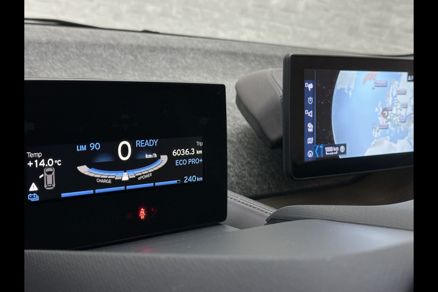BMW i3 Unique Forever Edition 120Ah Sport-Pakket | Navi-Prof | Warmtepomp | 94% SOH | Snel Laden | Panorama | Camera | LED | Leder | 20'' | Stoelverwarming |