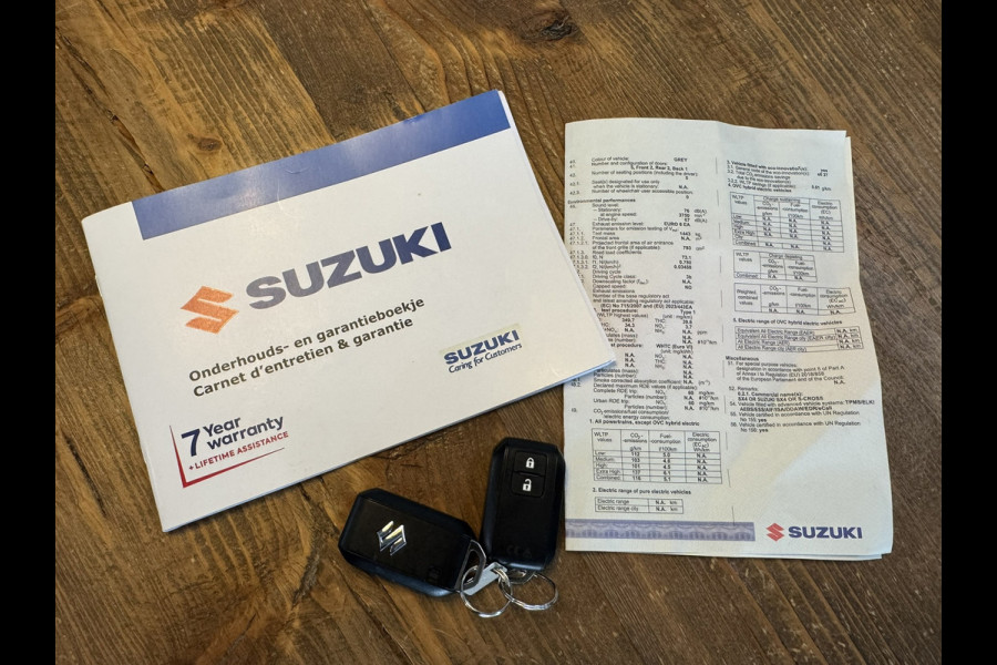 Suzuki S-Cross 1.5 Hybrid Select Camera Led verlichting Adaptieve cruise Verwarmde stoelen