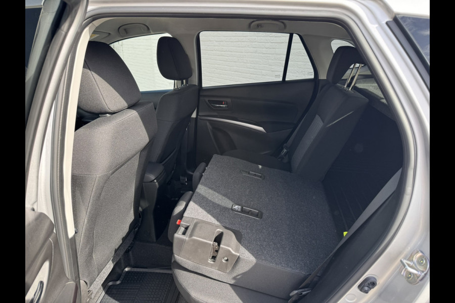 Suzuki S-Cross 1.5 Hybrid Select Camera Led verlichting Adaptieve cruise Verwarmde stoelen