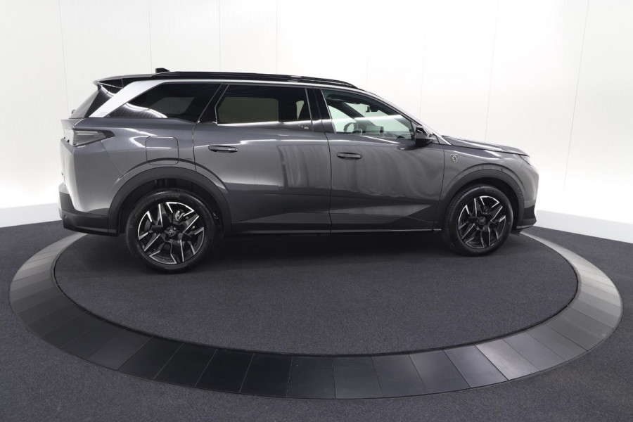 Peugeot 5008 1.2 Hybrid 136 GT 7p | Adaptieve Cruise control | Elektrische Kofferklep | Camera | Stoelverwarming