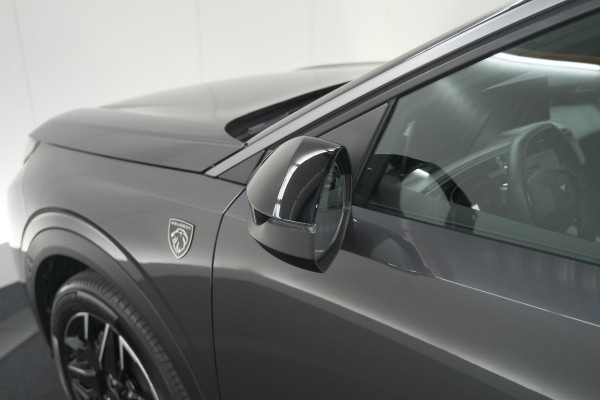 Peugeot 5008 1.2 Hybrid 136 GT 7p | Adaptieve Cruise control | Elektrische Kofferklep | Camera | Stoelverwarming