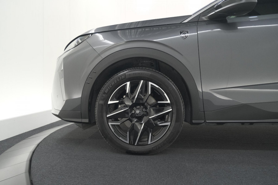 Peugeot 5008 1.2 Hybrid 136 GT 7p | Adaptieve Cruise control | Elektrische Kofferklep | Camera | Stoelverwarming