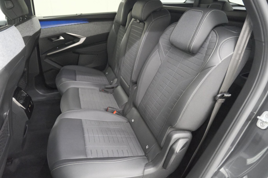 Peugeot 5008 1.2 Hybrid 136 GT 7p | Adaptieve Cruise control | Elektrische Kofferklep | Camera | Stoelverwarming
