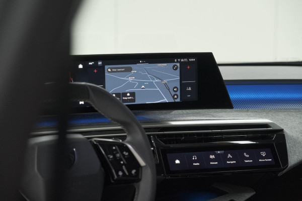 Peugeot 5008 1.2 Hybrid 136 GT 7p | Adaptieve Cruise control | Elektrische Kofferklep | Camera | Stoelverwarming