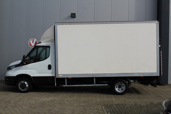 Iveco Daily 35C16H 2.3 410 Bakwagen + Laadklep, 3 Persoons, Airco, Elektrische lift, Cruise control, Bluetooth telefoonvoorb., bijrijdersbank