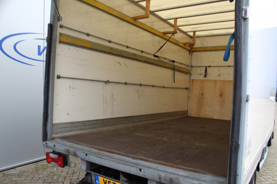 Iveco Daily 35C16H 2.3 410 Bakwagen + Laadklep, 3 Persoons, Airco, Elektrische lift, Cruise control, Bluetooth telefoonvoorb., bijrijdersbank