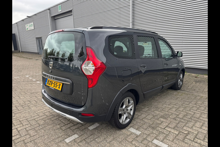 Dacia Lodgy 1.3 TCe Stepway 7pers,cruisecontrol,Navigatie,achteruitrijcamera,