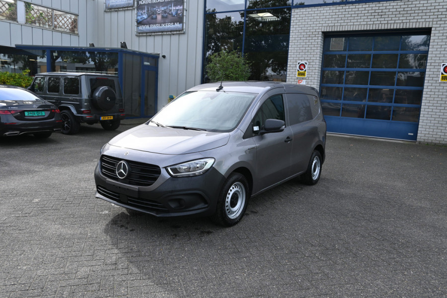 Mercedes-Benz eCitan 112 L1 51 kWh AC 22kW/DC 75kW, Climate controle, Smartphone integratiepakket