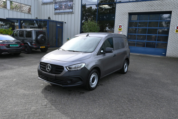 Mercedes-Benz eCitan 112 L1 51 kWh AC 22kW/DC 75kW, Climate controle, Smartphone integratiepakket
