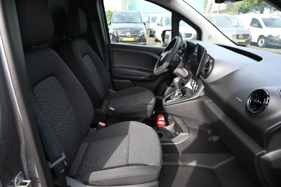 Mercedes-Benz eCitan 112 L1 51 kWh AC 22kW/DC 75kW, Climate controle, Smartphone integratiepakket