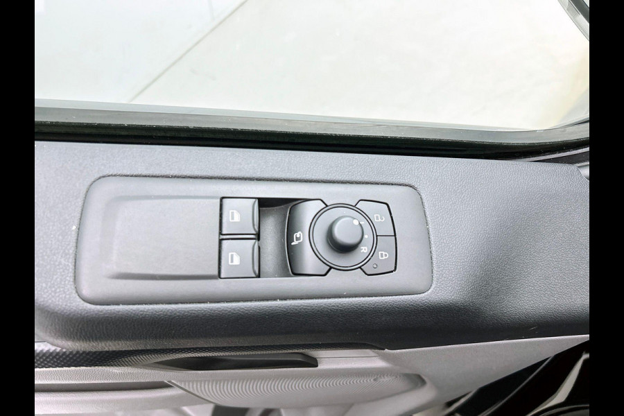 Ford Transit Custom 300 2.0 TDCI L2H1 Automaat Airco Navigatie Cruise PDC Camera