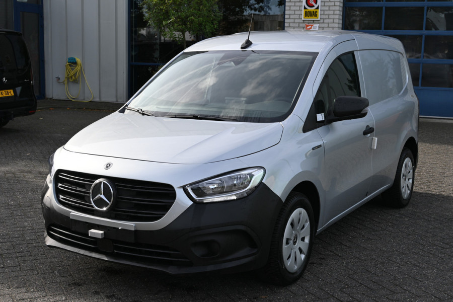 Mercedes-Benz eCitan 112 L1 51 kWh AC 22kW/DC 75kW, Climate controle, Smartphone integratiepakket