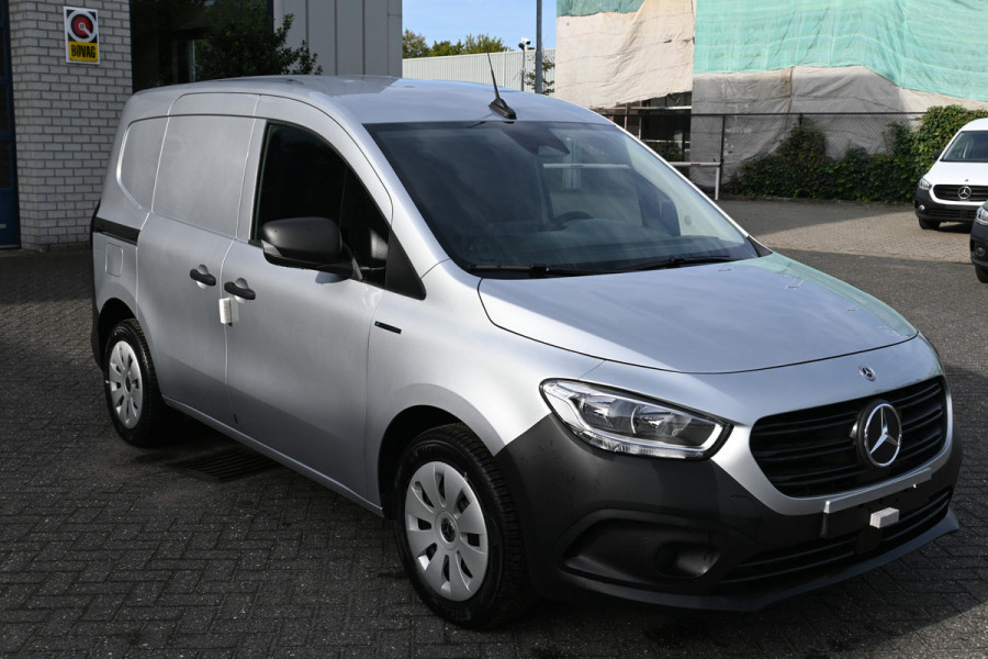 Mercedes-Benz eCitan 112 L1 51 kWh AC 22kW/DC 75kW, Climate controle, Smartphone integratiepakket