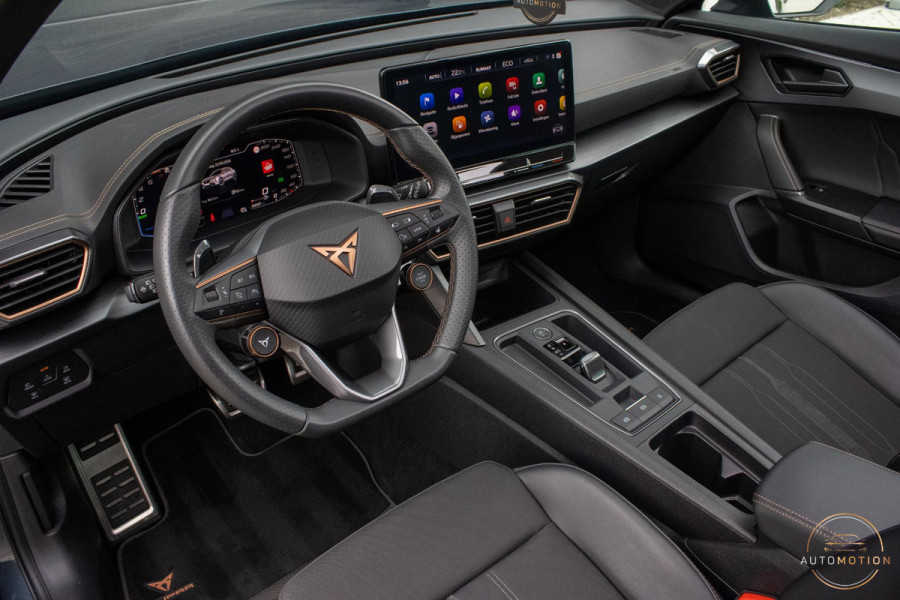 CUPRA Formentor 1.4 e-Hybrid VZ Copper Edition PANO CAMERA SFEERVERLICHTING CARPLAY