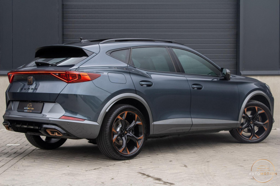 CUPRA Formentor 1.4 e-Hybrid VZ Copper Edition PANO CAMERA SFEERVERLICHTING CARPLAY
