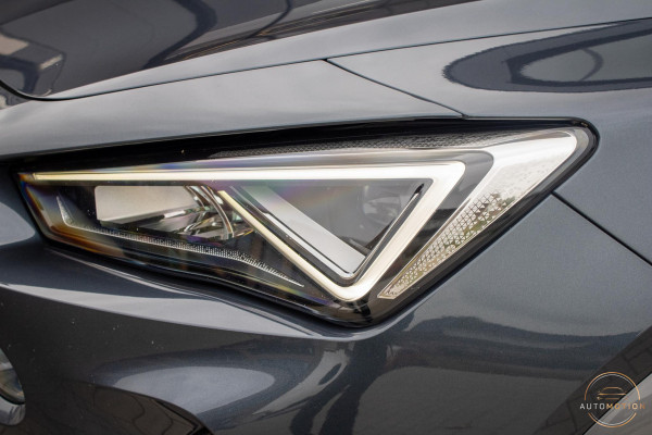 CUPRA Formentor 1.4 e-Hybrid VZ Copper Edition PANO CAMERA SFEERVERLICHTING CARPLAY