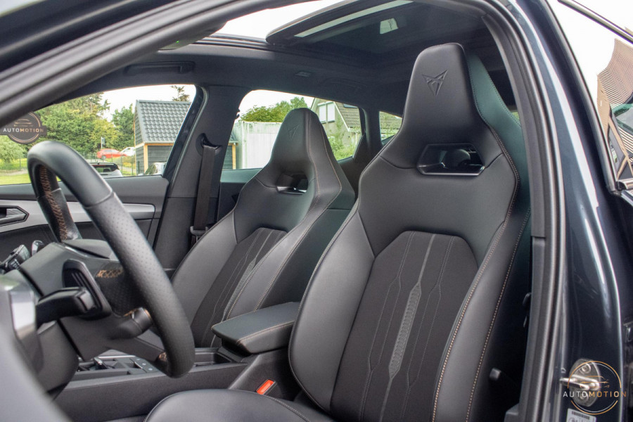 CUPRA Formentor 1.4 e-Hybrid VZ Copper Edition PANO CAMERA SFEERVERLICHTING CARPLAY