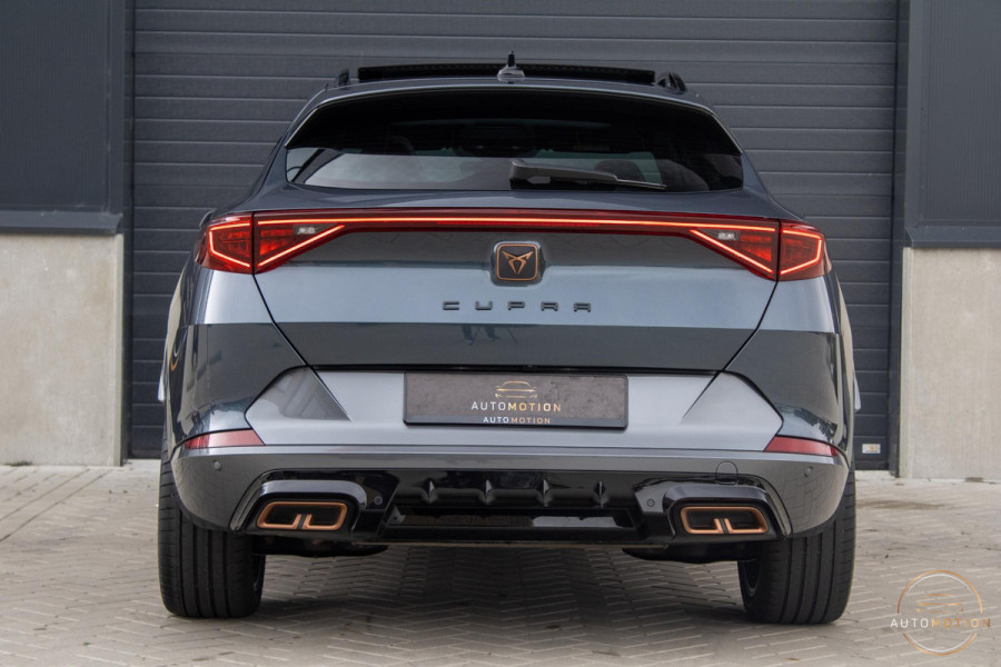 CUPRA Formentor 1.4 e-Hybrid VZ Copper Edition PANO CAMERA SFEERVERLICHTING CARPLAY