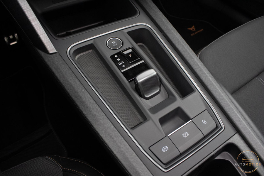 CUPRA Formentor 1.4 e-Hybrid VZ Copper Edition PANO CAMERA SFEERVERLICHTING CARPLAY