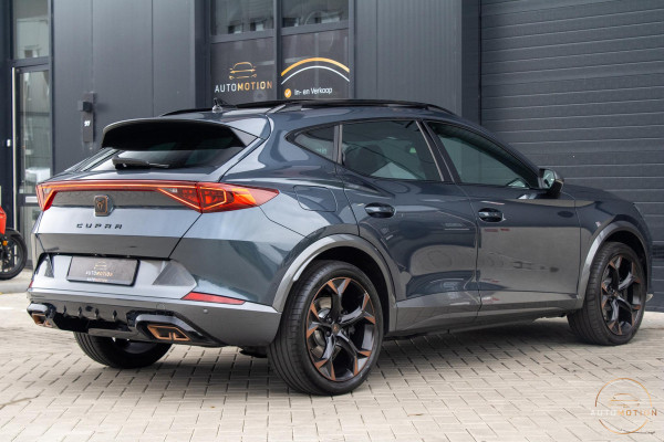 CUPRA Formentor 1.4 e-Hybrid VZ Copper Edition PANO CAMERA SFEERVERLICHTING CARPLAY