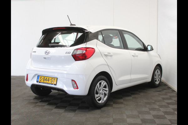 Hyundai i10 1.0 Comfort AIRCO | CRUISE | LED | DAB | CARPLAY | CV | ELRM | STB