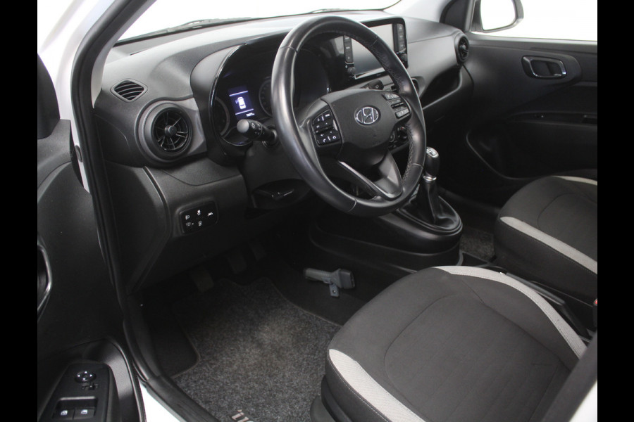 Hyundai i10 1.0 Comfort AIRCO | CRUISE | LED | DAB | CARPLAY | CV | ELRM | STB