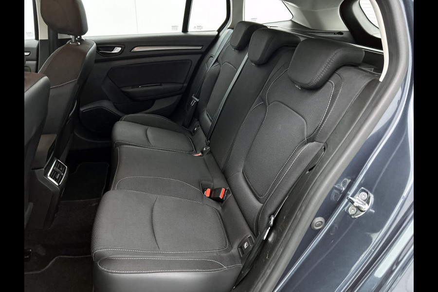 Renault Mégane Estate Automaat 1.3 TCe 141PK Zen / Trekhaak / 1700kg trekgewicht / Navigatie / Pdc.A / Airco-ecc./ Xenon / Apk nieuw