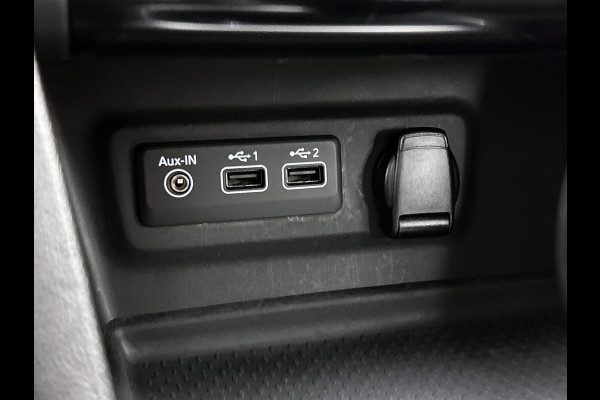 Renault Mégane Estate Automaat 1.3 TCe 141PK Zen / Trekhaak / 1700kg trekgewicht / Navigatie / Pdc.A / Airco-ecc./ Xenon / Apk nieuw